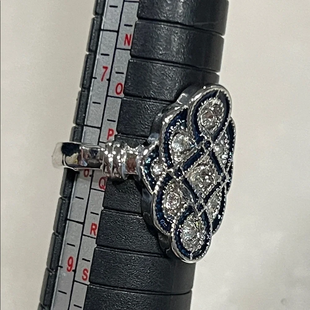 Elegant Silver and Blue Women's Ring